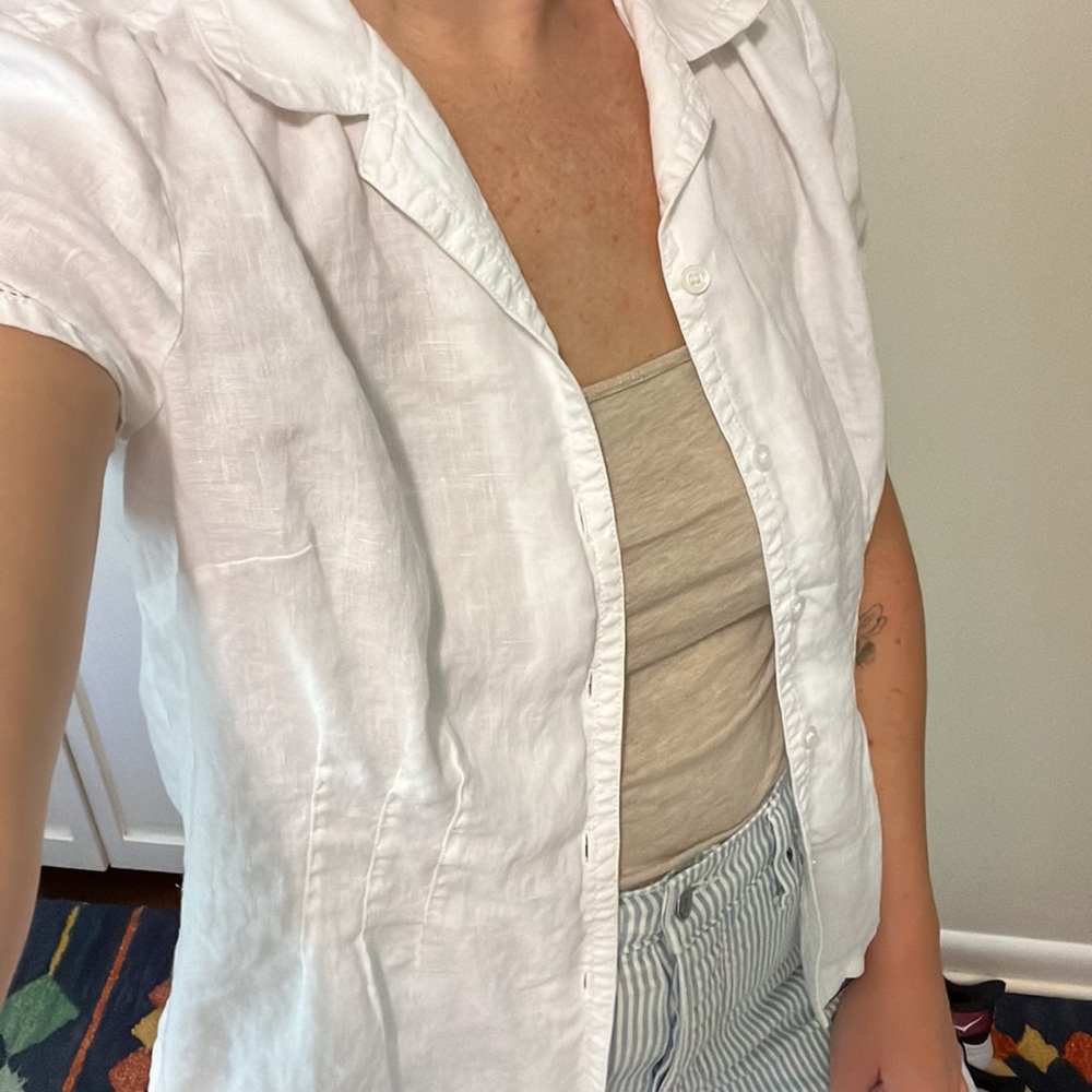 100% linen blouse. Liz Claiborne size 12